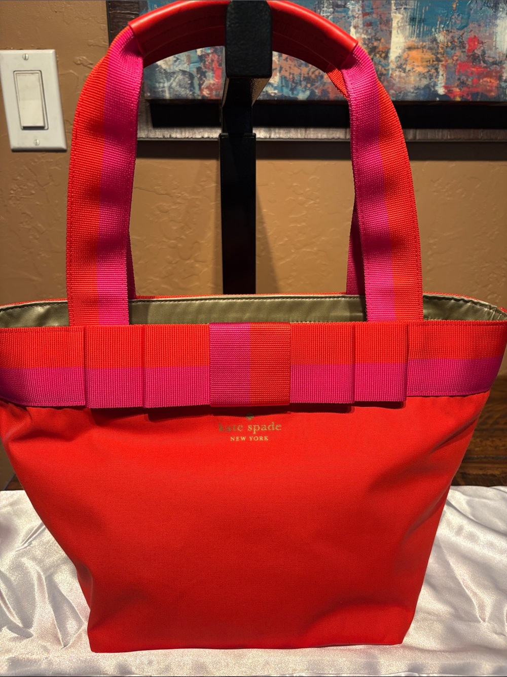 kate spade NWT Harrow Street Vibrant red tote with pink accents Bow MSRP $238